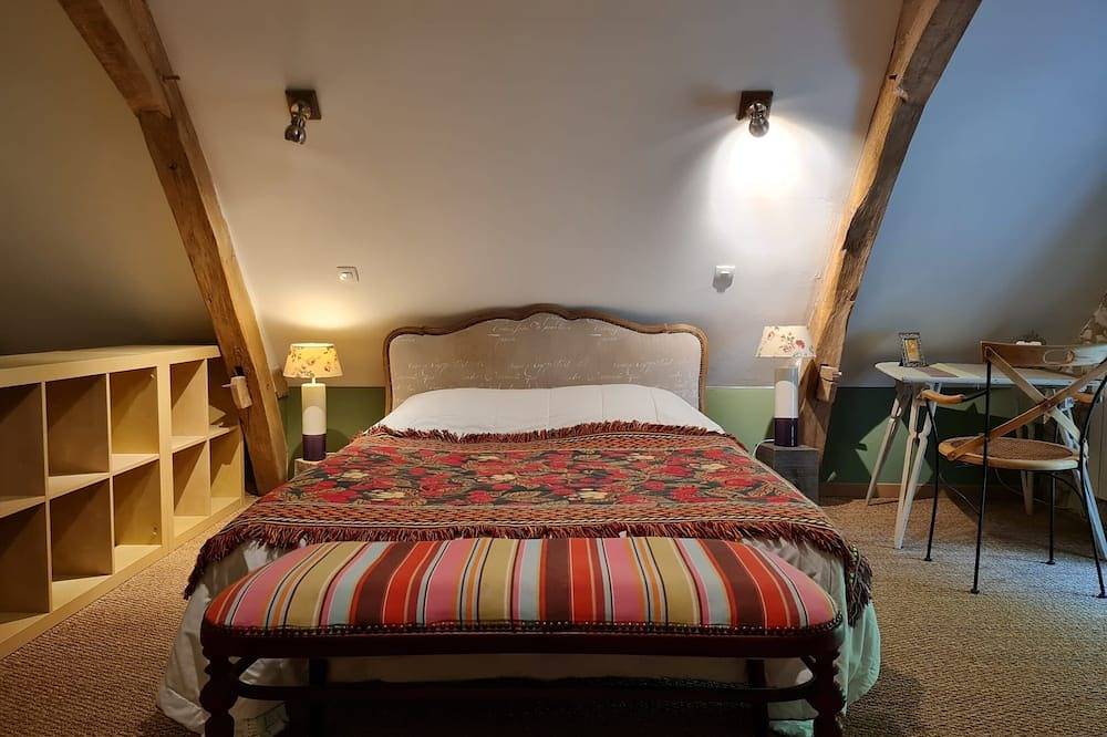 Gîte La bergerie, la petite maison dans la prairie... in Varennes, Région de Loches