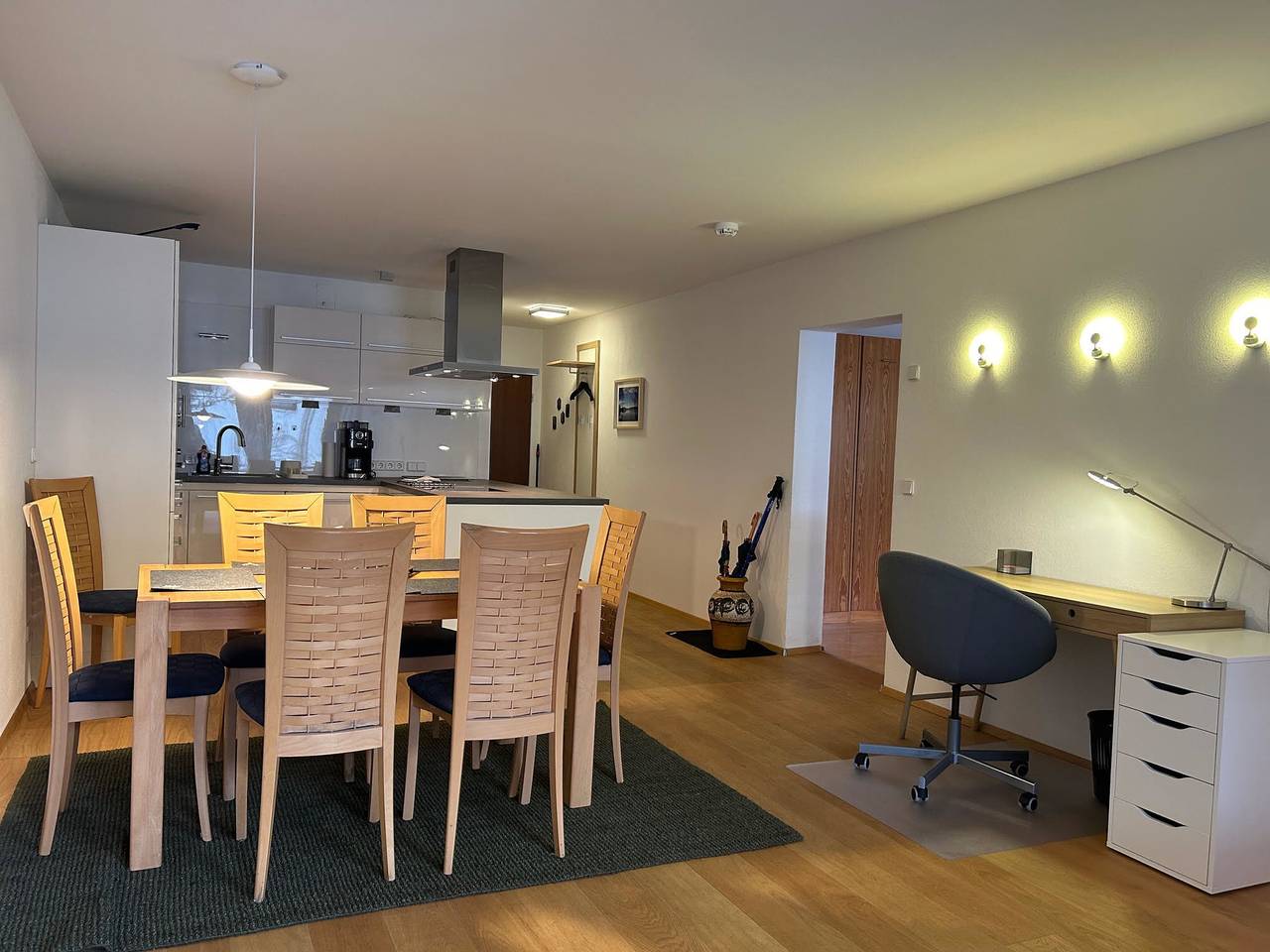 Ganze Ferienwohnung, Gipfelblick mit Hallenbad und Sauna in Bergen (Chiemgau), Chiemsee