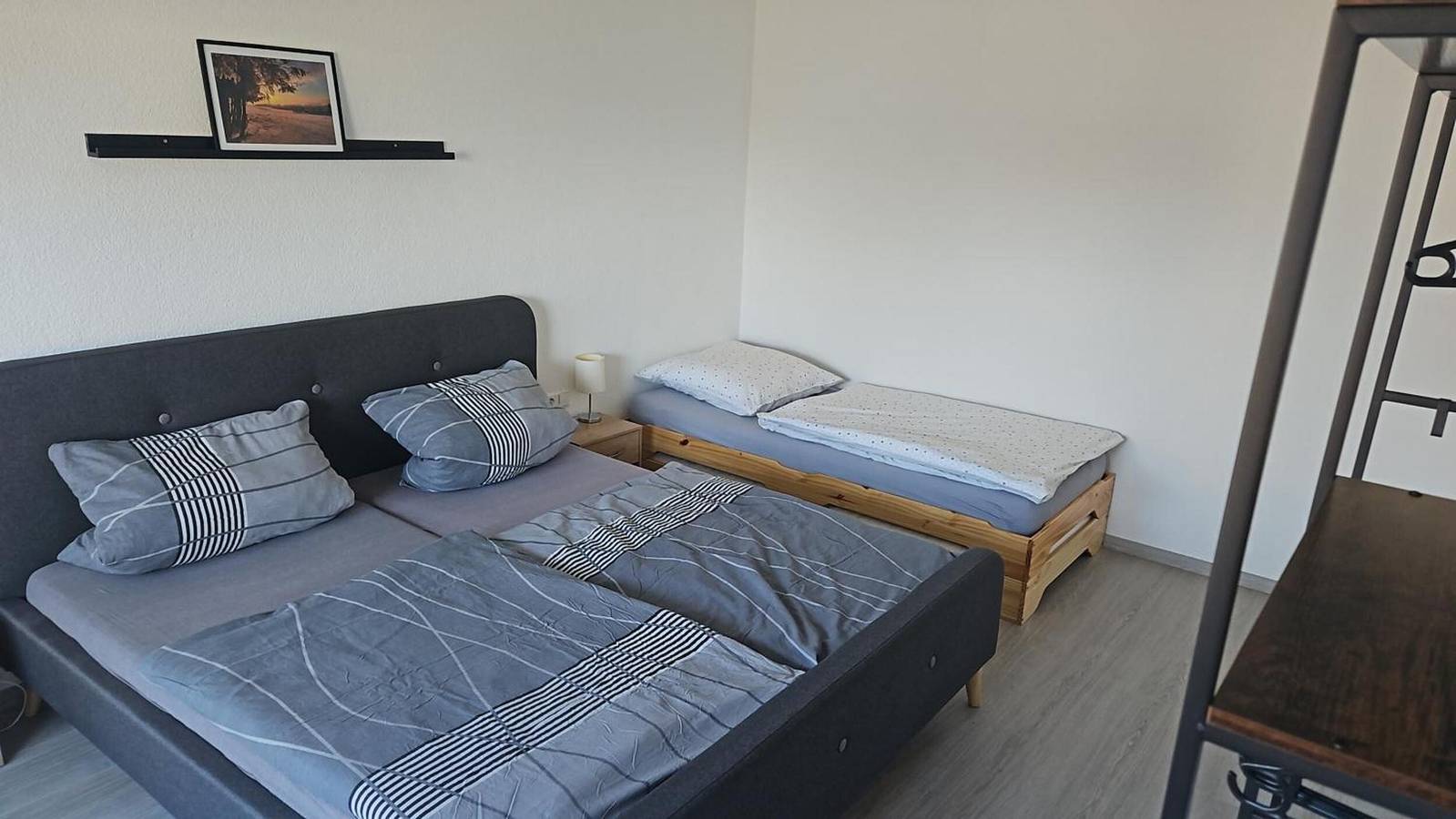Ganze Wohnung, Ferienwohnung An der Kapelle - Bergblick / Massage / Rheinblick / Garten / Terrasse / Wlan / Modern in Rickenbach, Südschwarzwald