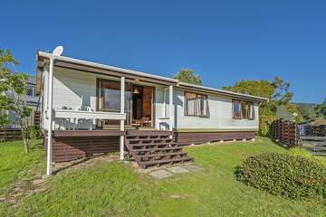 Cottage for 6 People in Waikato, New Zealand, Photo 1