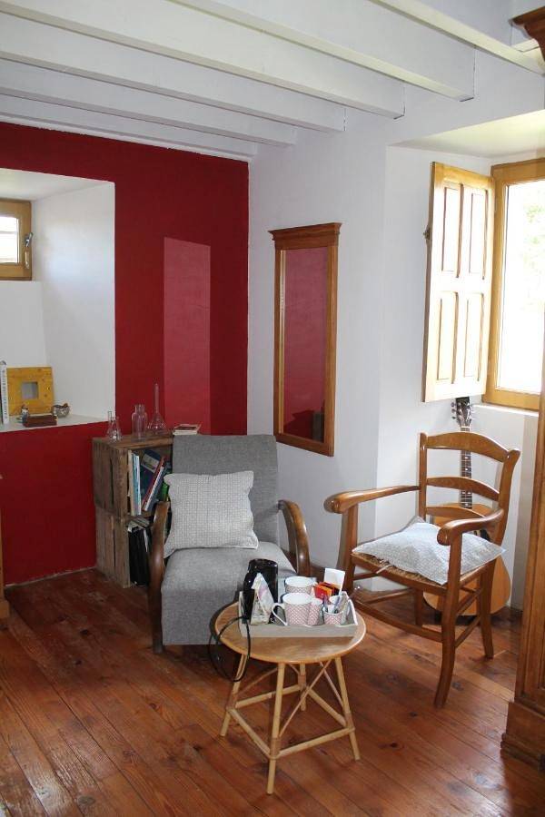 Location de vacances pour 2 personnes, avec vue ainsi que terrasse et jardin à Marchésieux - 2