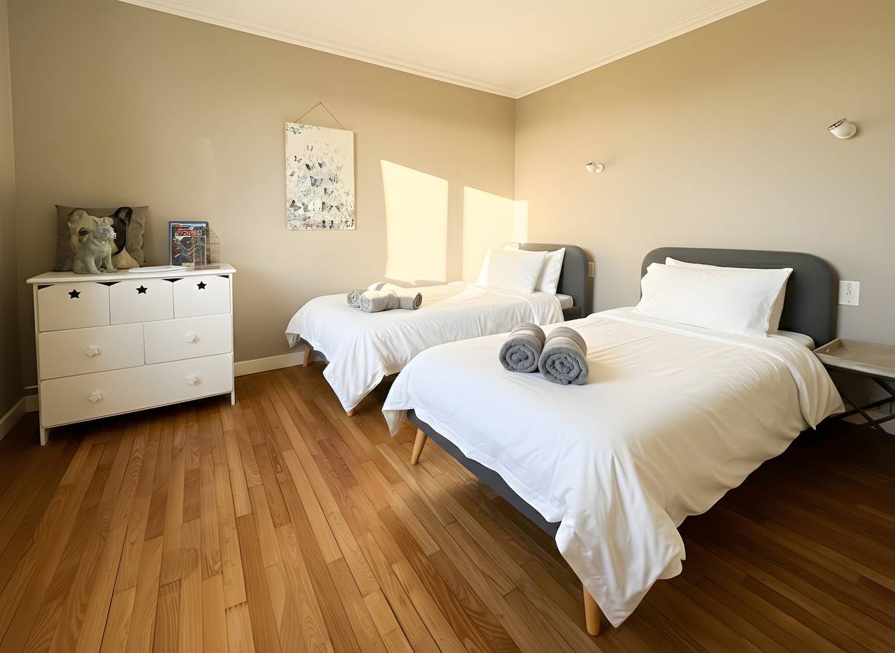 Maison de vacances « L'escale bleue » avec terrasse partagée, jardin privé et Wi-Fi in Guilvinec, Côte de Cornouaille