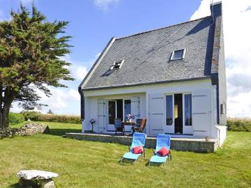 Location de vacances pour 2 personnes, avec terrasse à Plozévet