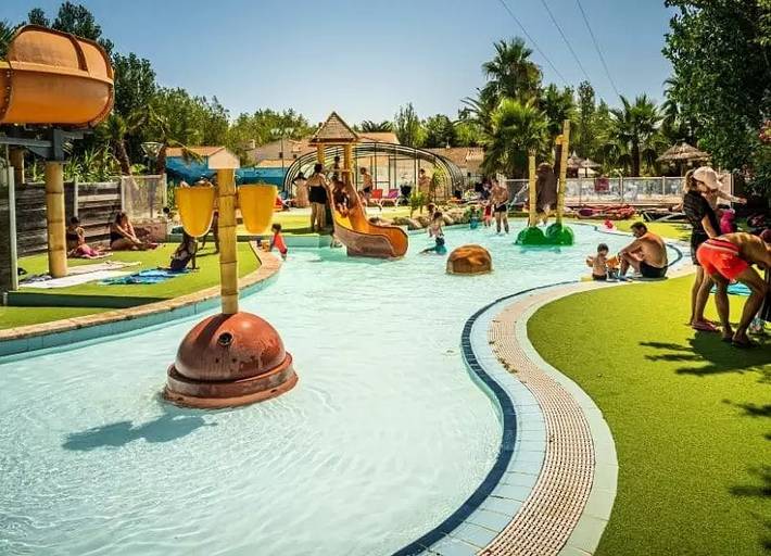 Mobil home pour 6 personnes, avec piscine et terrasse, animaux acceptés à Sérignan - 2