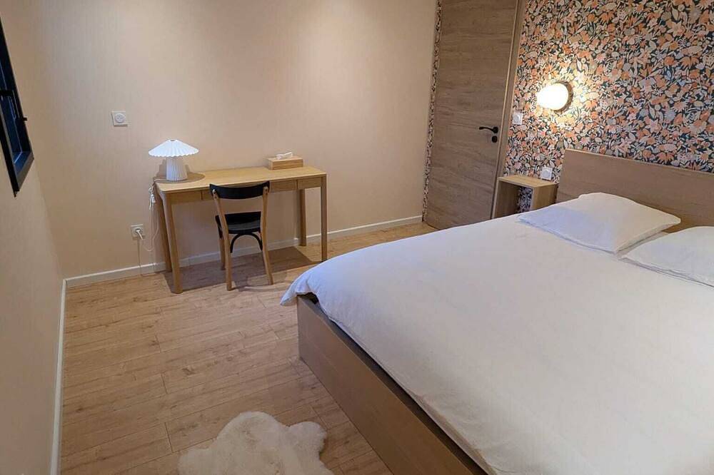 Appartement entier, Le Nid des Roche · Appart neuf, Terrasse & parking privé & recharge Ve in Pays de Pontarlier, Jura Francais