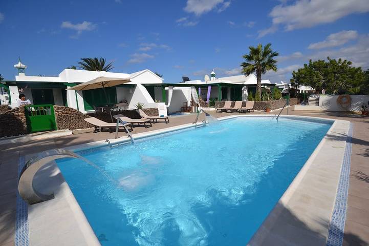 Villa für 6 Personen, mit Terrasse und Garten sowie Pool, mit Haustier - 1