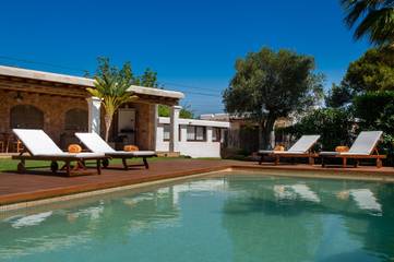 Villa in Santa Eulària des Riu, Ibiza Osten für 4 