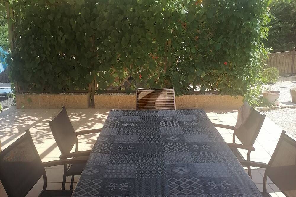 Sunny Place! Provencal house with pool 5 min from Aix en Provence in Aix-en-Provence, Mittelmeerküste (Frankreich)