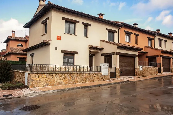 Appartement de vacances pour 8 personnes, avec terrasse et jardin - 1