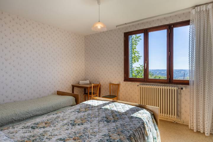 Bellevue Guest Rooms - Room 3 in Junhac, Aurillac region
