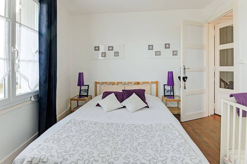 Apartment in Isigny near the Port and Marshes in Saint-Benoît-de-l'Aure, Bayeux region