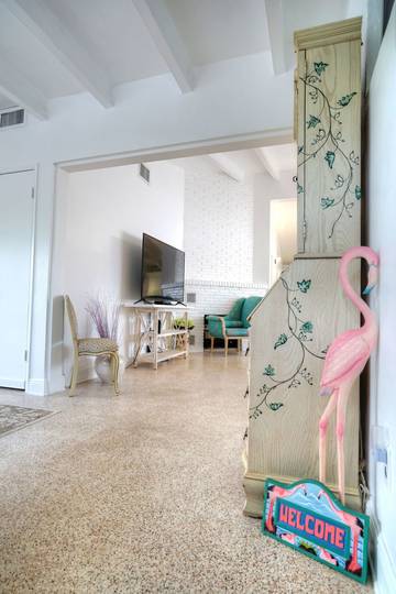 Vacation Home for 4 Guests in Lauderdale Beach, Fort Lauderdale, Picture 3