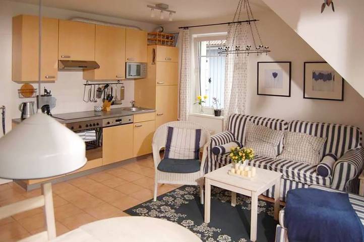 Ferienwohnung für 4 Personen, mit Balkon und Sauna in Prerow - 3