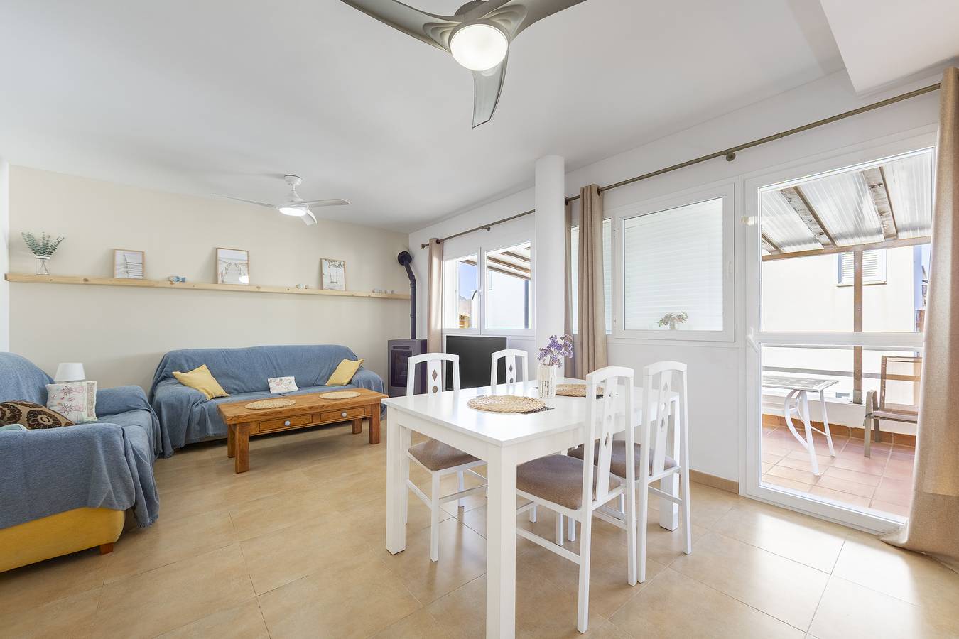 Casa de vacaciones 'Rous' con vistas al mar, piscina privada y Wi-Fi in Presillas Bajas, Níjar