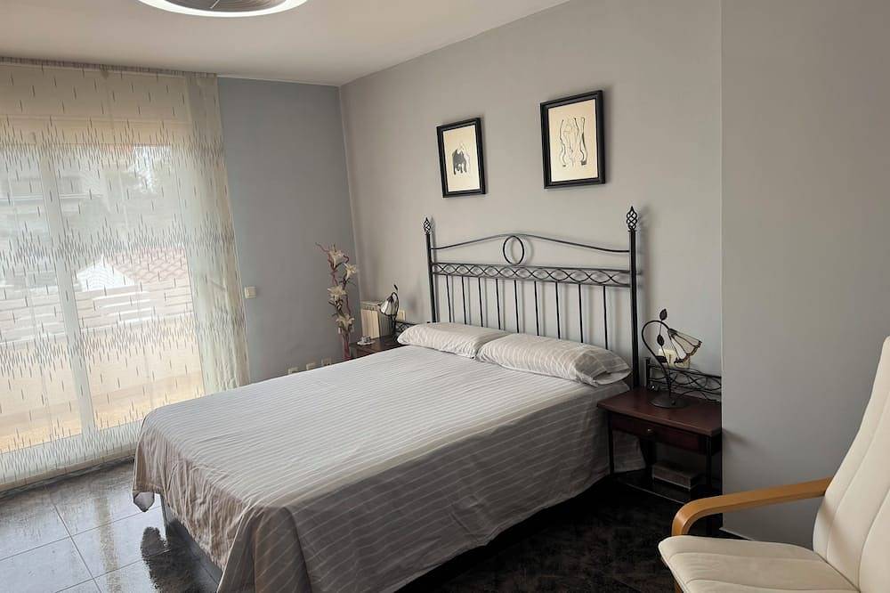 Casa Avi - dream beach house, Maresme coast Barcelona in Supermaresme, Sant Vicenç de Montalt