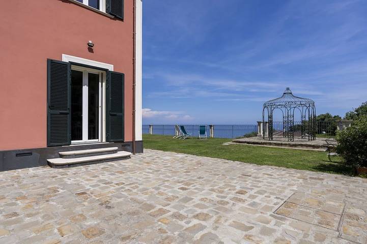 Villa pour 8 personnes, avec jardin