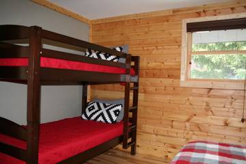 Vacation House for 8 Guests in Snowshoe, Blue Ridge Mountains, Picture 3