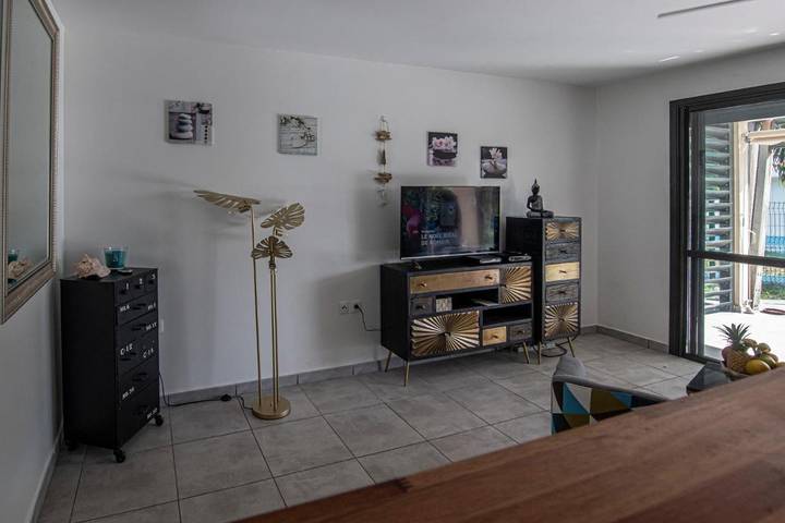 Gîte pour 4 personnes, avec vue et jardin dans Plage de Saint-Félix - 2