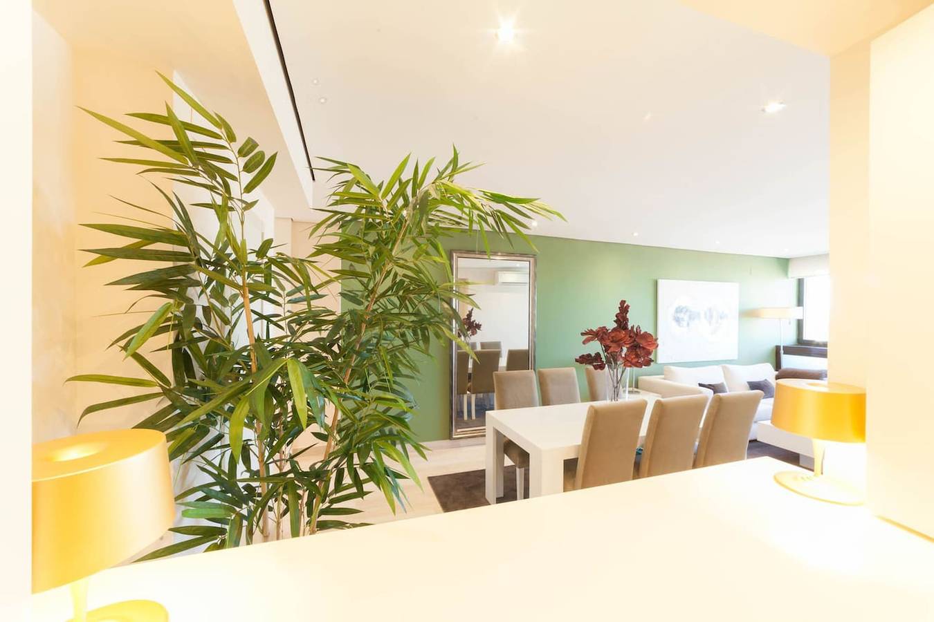 Apartamento entero, Housing Nuevos Ministerios by Sharing Co in Tetuán (desambiguación), Madrid