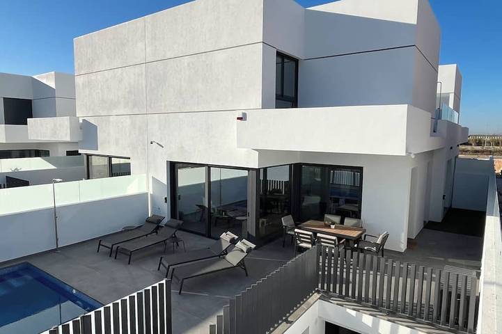 Ferienhaus für 6 Personen, mit Balkon - 1