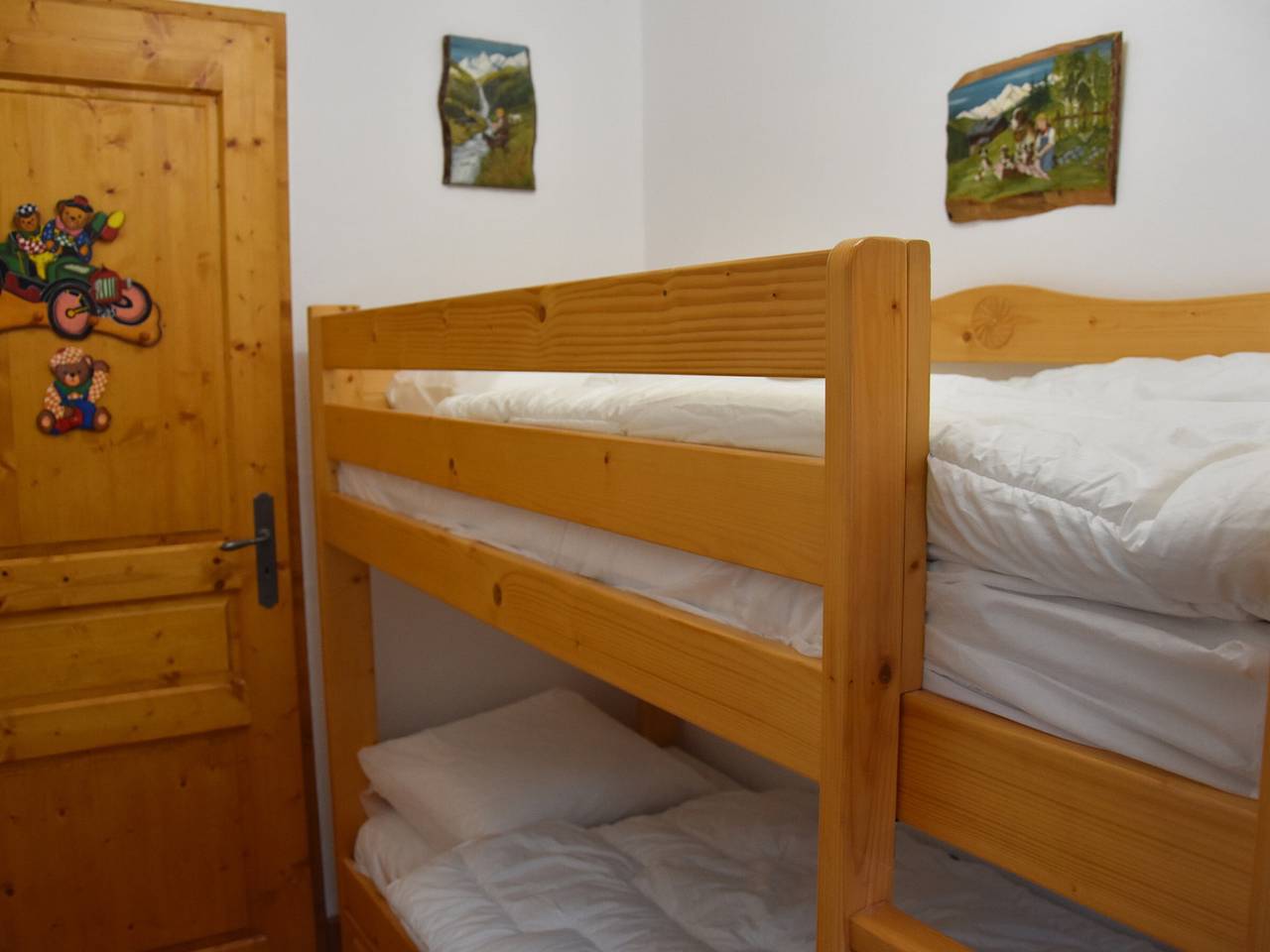 Entire apartment, Spacious apartment, 3 stars, max 8 people, 2 terraces in Pralognan-la-Vanoise, Vanoise National Park
