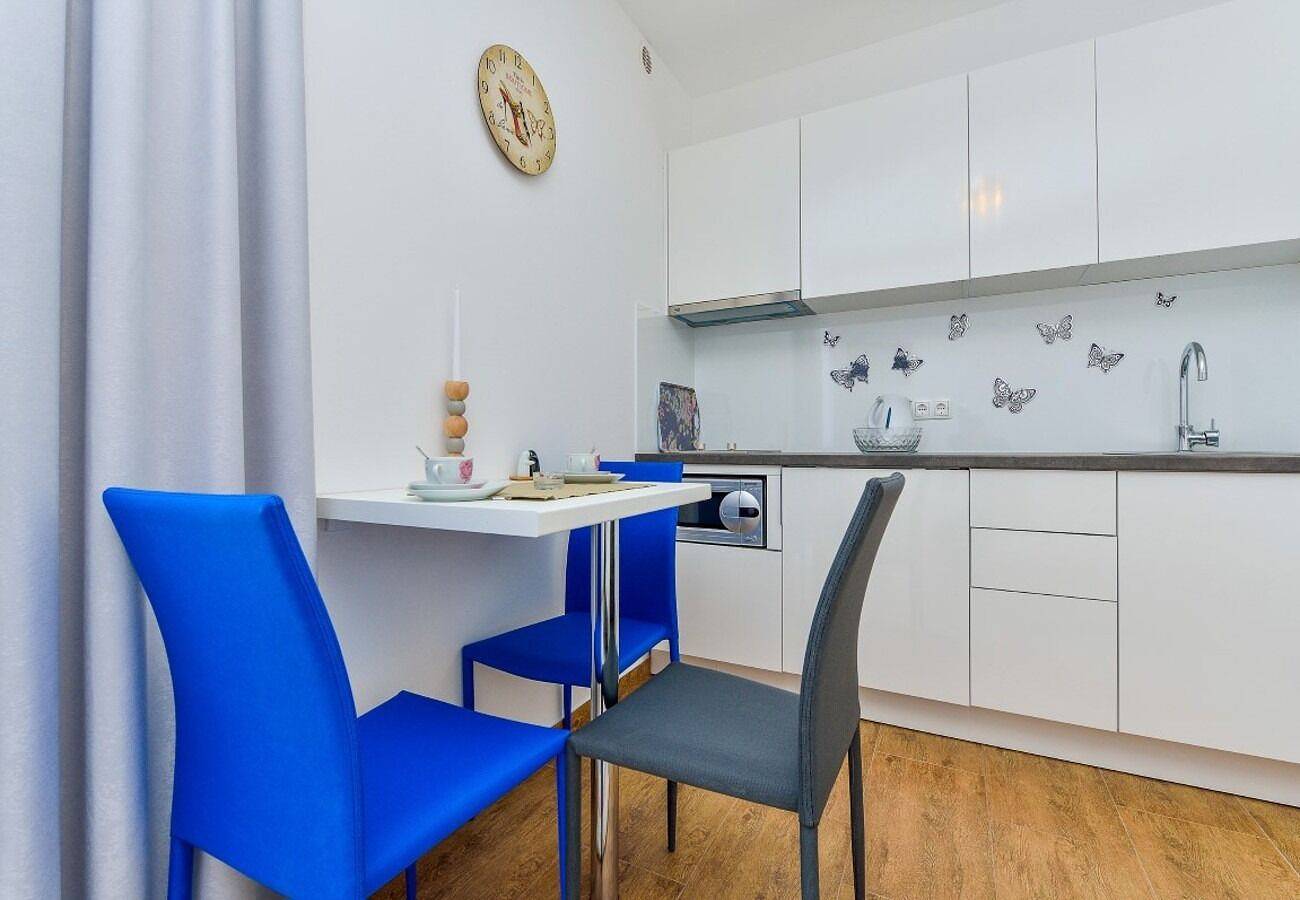 Entire studio, Apartments Sunny by the Sea in Petrcane, Zadar