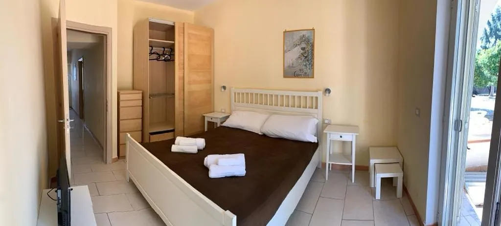 Ferienwohnung für 5 Personen, mit Terrasse und Garten - 1