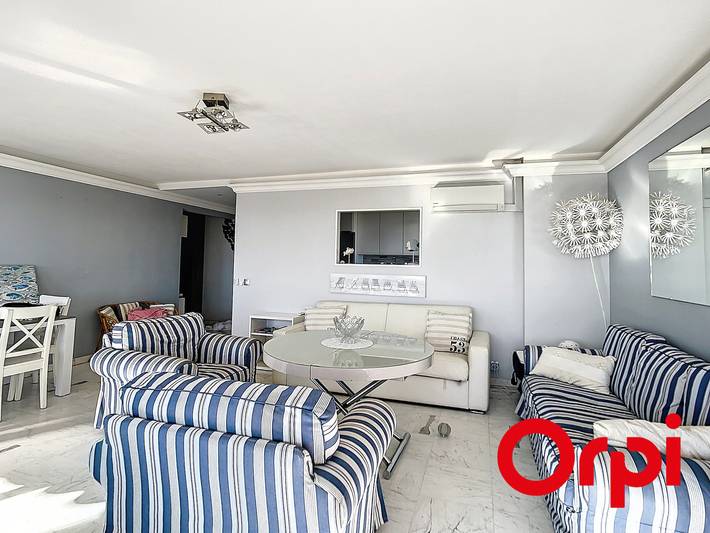 Appartement entier, Superbe 2 pièces avec clim, parking et Wifi in Menton, Région de Nice