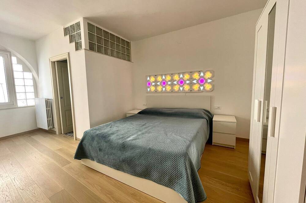 Casa Gioberti in Castellana Grotte, Provincia di Bari