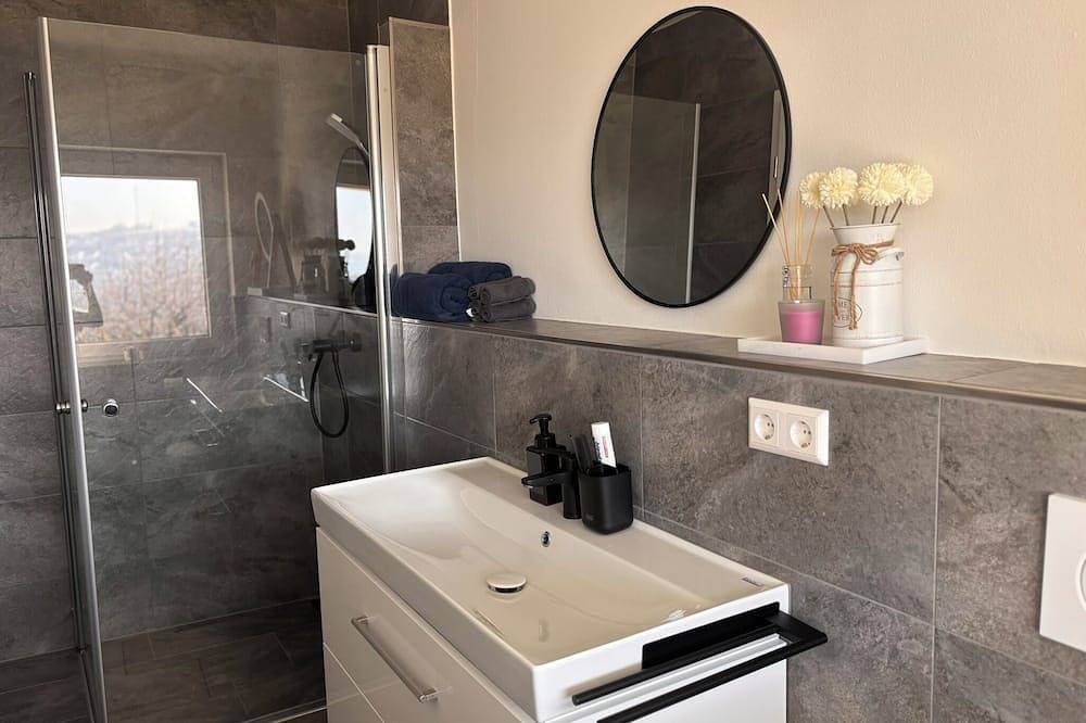 Ganze Wohnung, Cozy hilltop stay in Weikersheim in Weikersheim, Taubertal