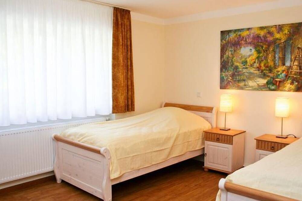 Ganze Wohnung, Trittschennest - Haus am Berg in Bad Dürkheim, Pfälzer Rheinebene