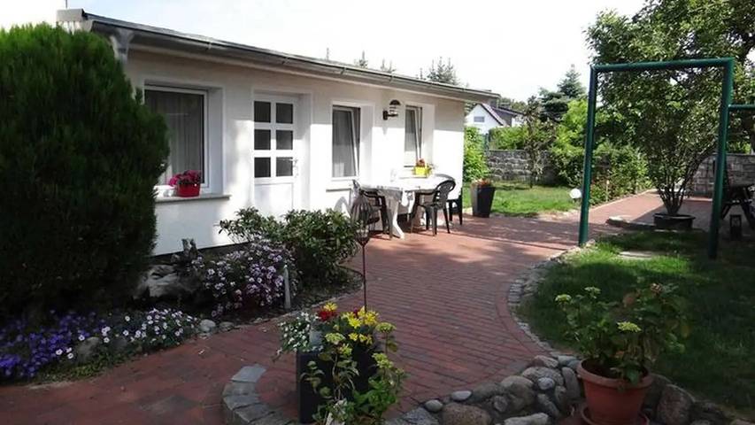 Ferienhaus für 2 Personen, mit Terrasse in Dierkow