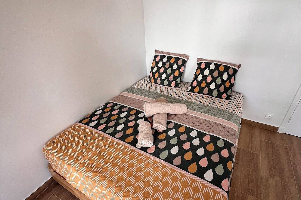Entire apartment, Cosy new apartment Paris in Bagnolet, Seine-Saint-Denis