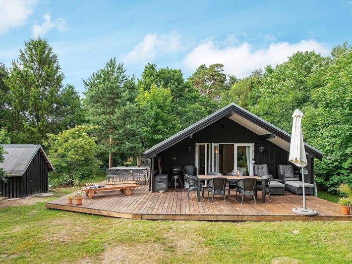 Ferienhaus für 6 Personen, mit Balkon/Terrasse und Terrasse, kinderfreundlich in Knebel