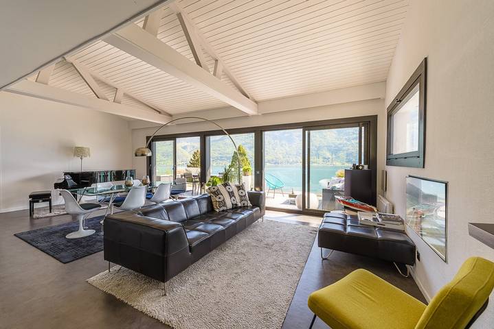 Location de vacances pour 6 personnes, avec Terrasse et Vue sur le lac à Doussard