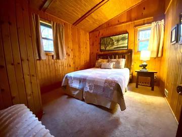 Log Cabin for 8 Guests in Hocking Hills, Picture 3