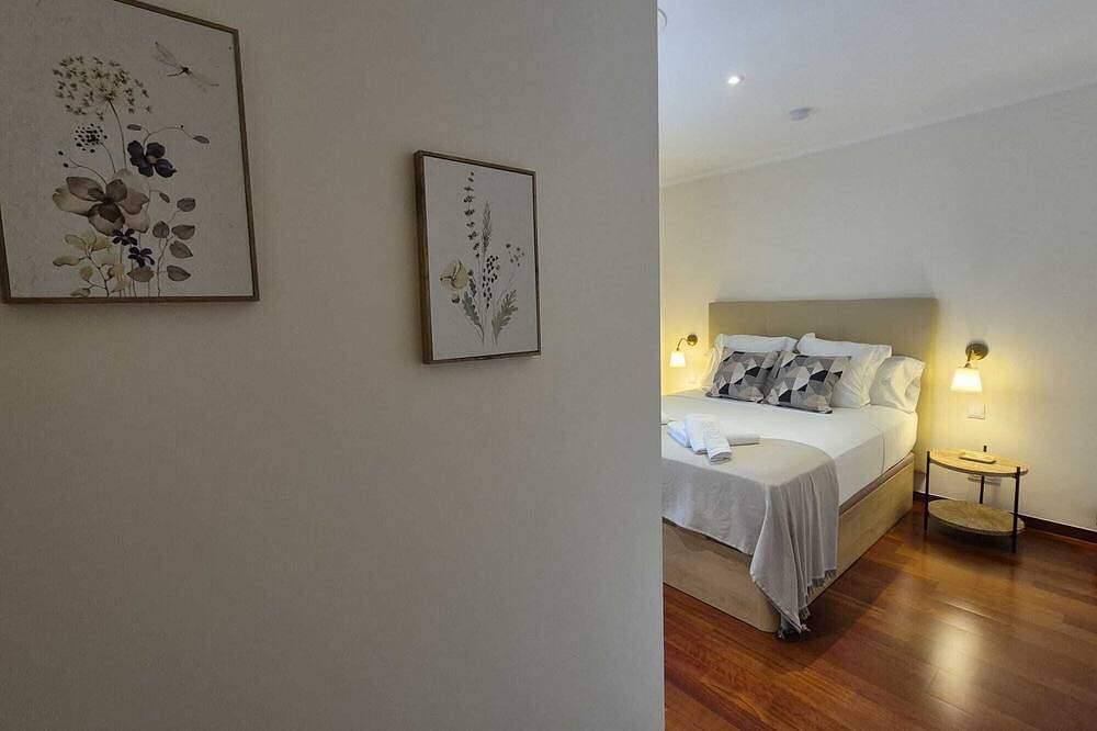 Villa Milo - Vier Schlafzimmer Villa, Schläft 6 in Cas Catala, Calvià