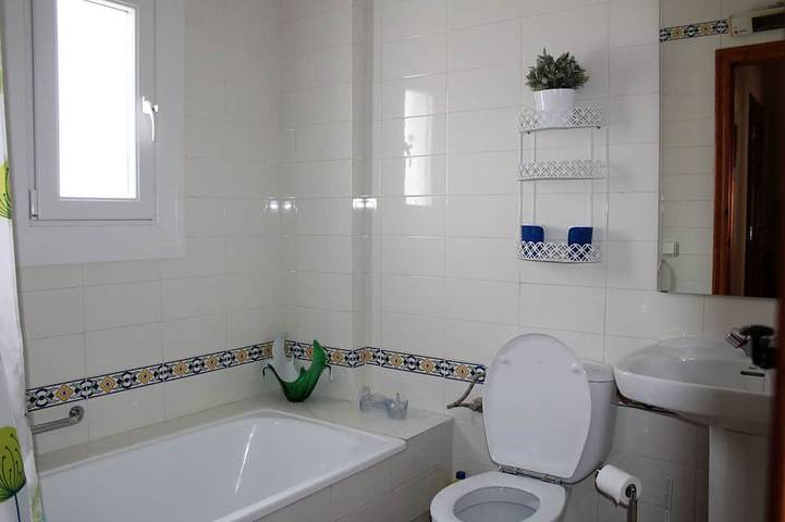 Ganze Wohnung, 2-Bettwohnung, Golfplatzlage, privates Solarium, Ruhig, Strand & Sonne in Brisas y Golf, Orihuela
