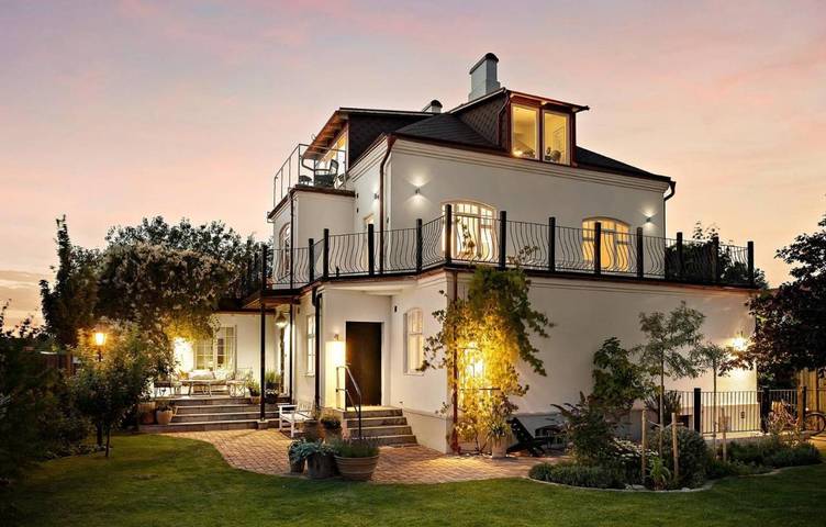 Ferienhaus für 12 Personen, mit Garten und Ausblick in Höganäs