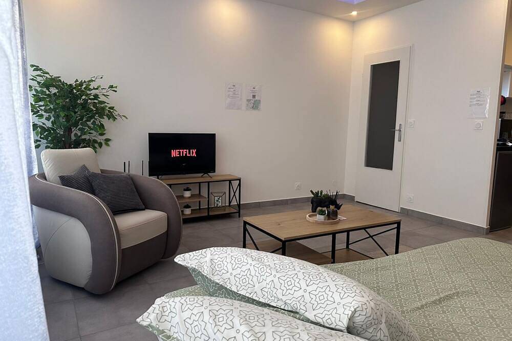 Appartement entier, Logement entier- Studio Noéa in Mâcon, Région de Mâcon
