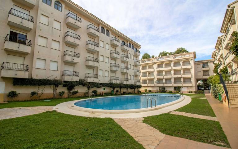 Ferienwohnung für 4 Personen, mit Terrasse und Garten sowie Pool in Alcossebre - 2