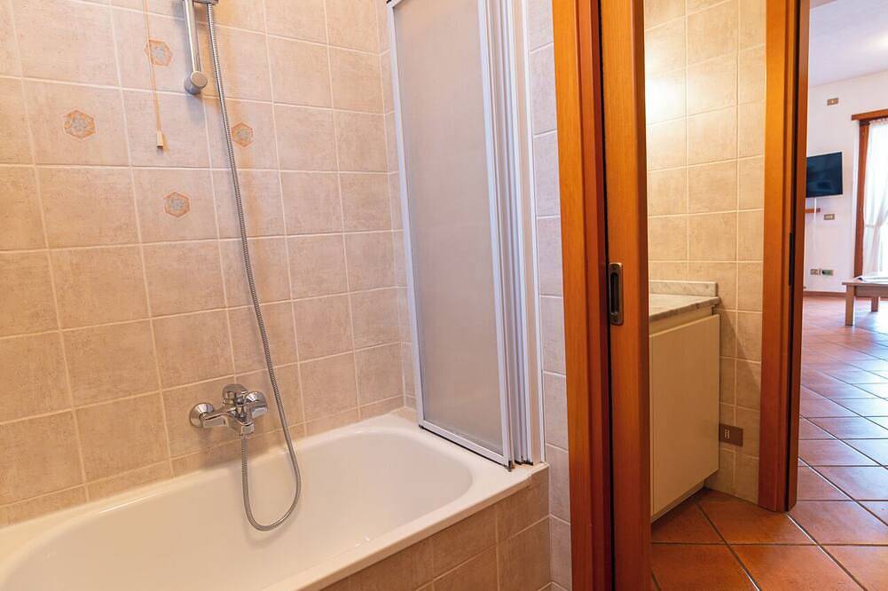 Apartamento entero, Apartments Nido D'Aquila - Aquila - Garda Lake View in Nago-Torbole, Montañas Garda