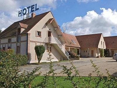 Hôtel, avec Jacuzzi et Terrasse ainsi que Jardin et Sauna