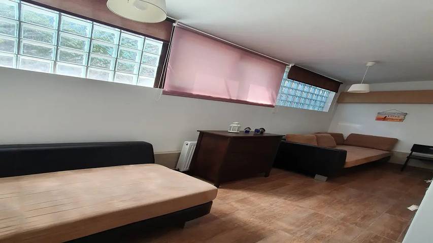 Vacation rental for 7 people, with yard in Corinth