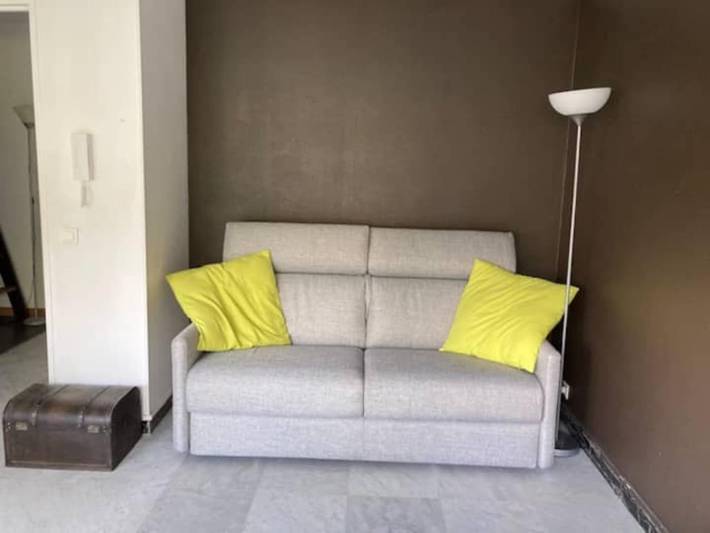 Location de vacances pour 3 personnes, avec terrasse et piscine, adapté aux familles dans Plage de la Salis - 4