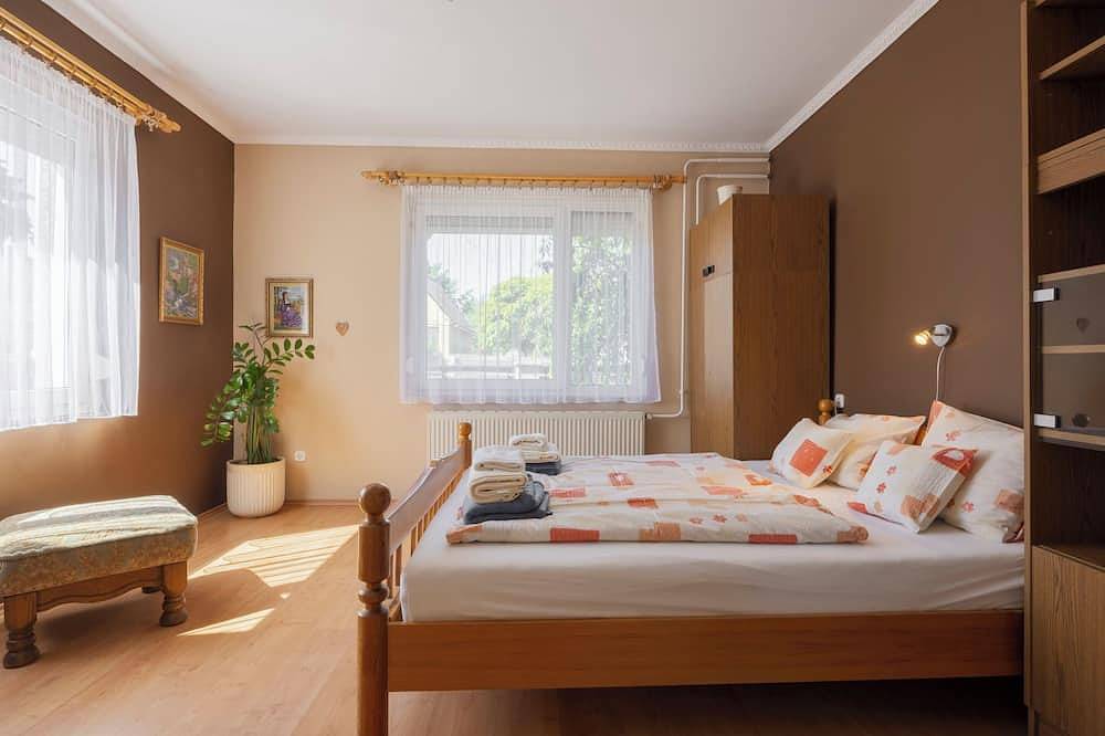 Ganze Wohnung, Ferienwohnung Gyula in Balatonszemes, Plattensee Südufer