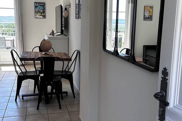 Ganze Wohnung, Studio en Résidence Vacances 4 Avec Accès Piscine in Callian, Draguignan Region
