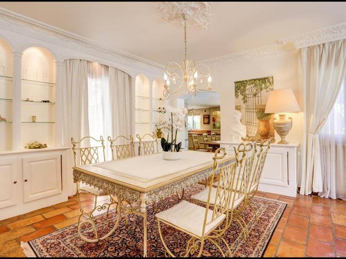 Villa pour 8 personnes, avec jardin ainsi que piscine et jacuzzi à Mouans-Sartoux - 4