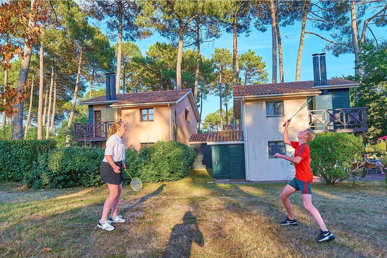 Entire apartment, Graves 6p in Salles, Arcachon region
