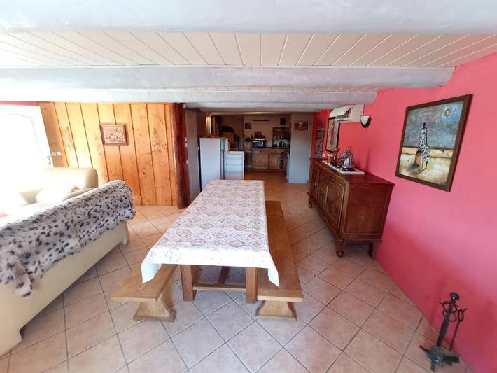 Location de vacances pour 8 personnes, avec terrasse, animaux acceptés dans Le Vernet-Chaméane - 4